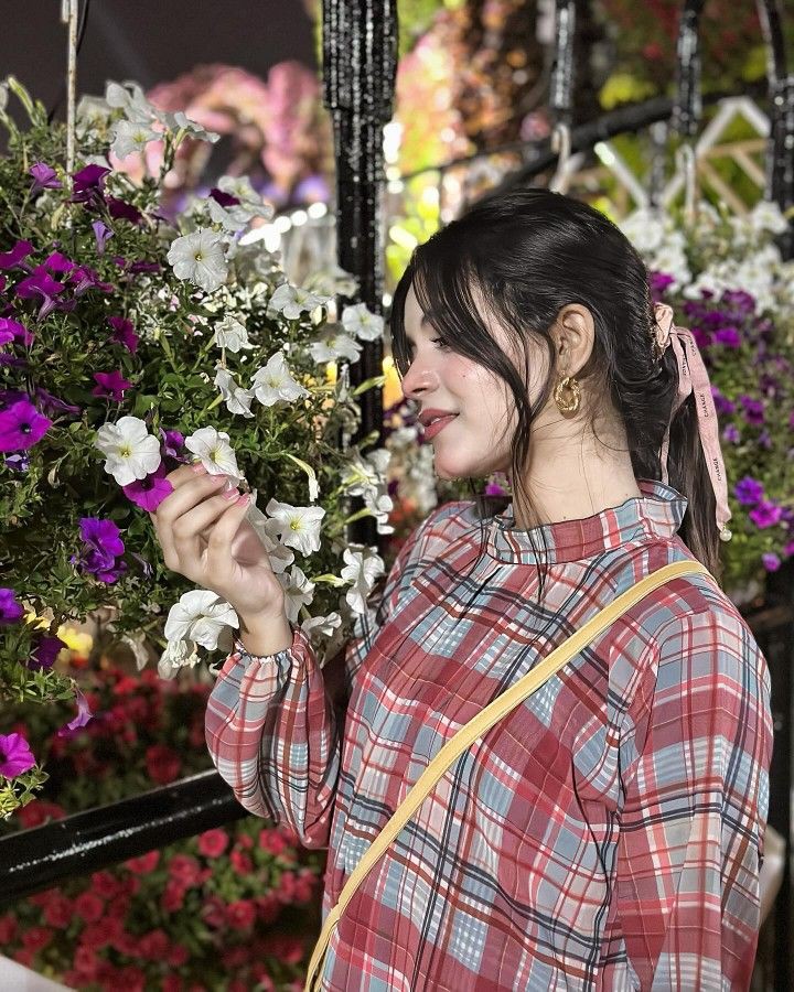 Sweet-Smile-Girl-DP
