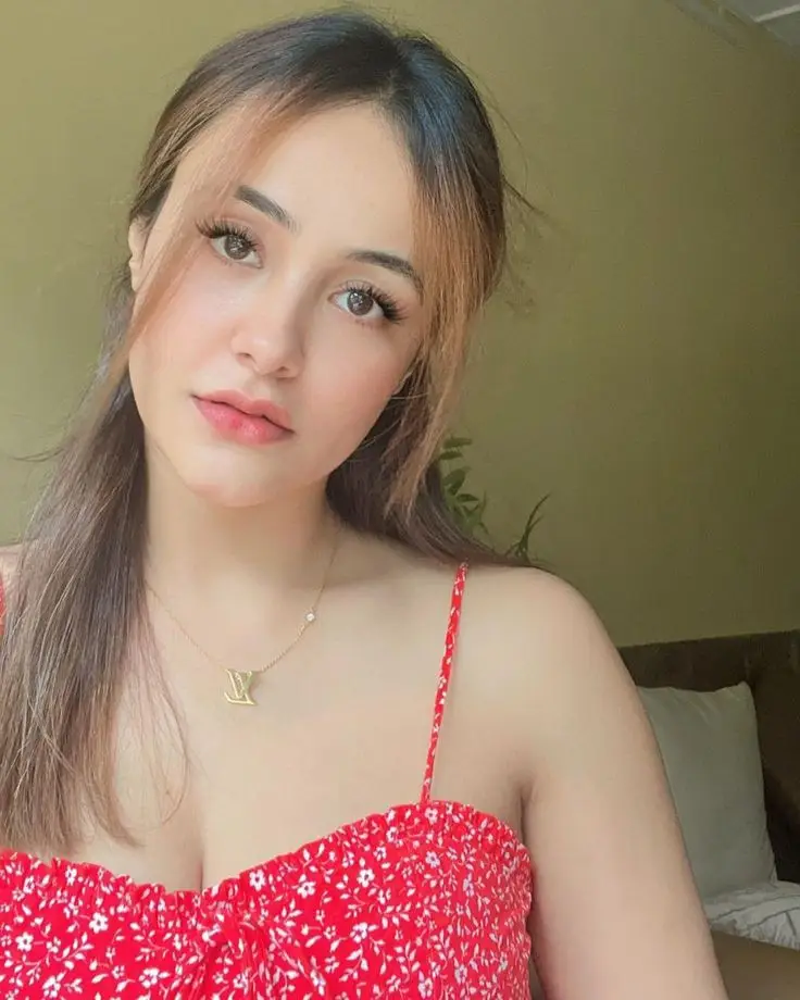 attitude-single-girl-dp attitude-single-girl-dp