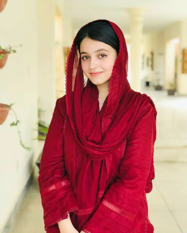 best-single-girl-dp-for-whatsapp-indian best-single-girl-dp-for-whatsapp-indian