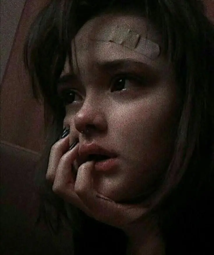 broken-heart-depressed-sad-girl-dp broken-heart-depressed-sad-girl-dp