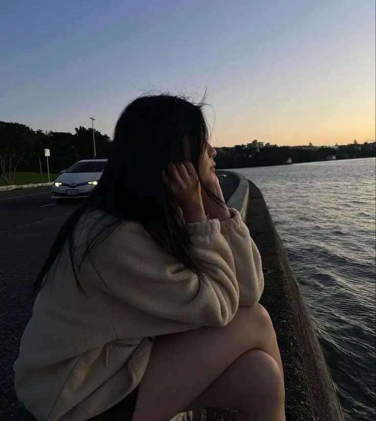 cute-sad-dp-girl cute-sad-dp-girl