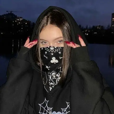 default-discord-pfp default-discord-pfp