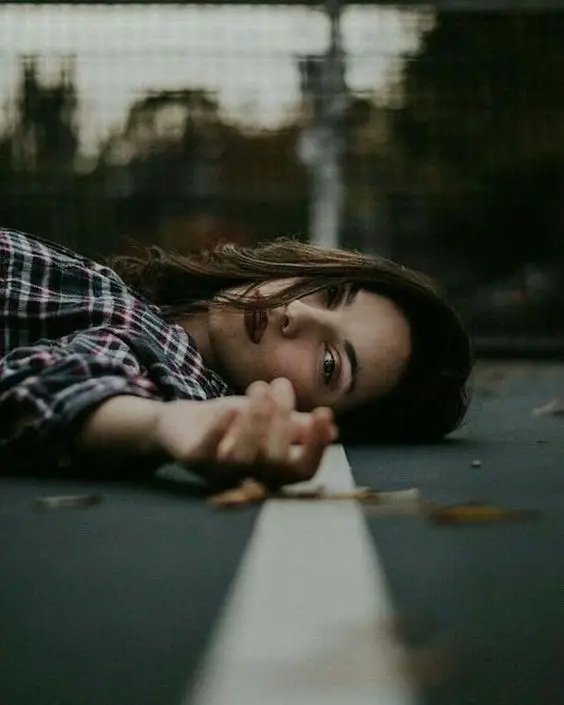 dp-sad-girl-dp dp-sad-girl-dp