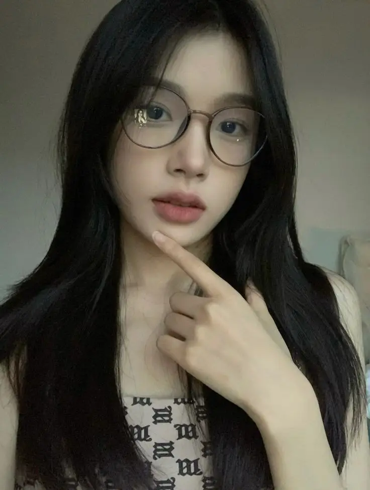 korean-girl-dp-beautiful korean-girl-dp-beautiful