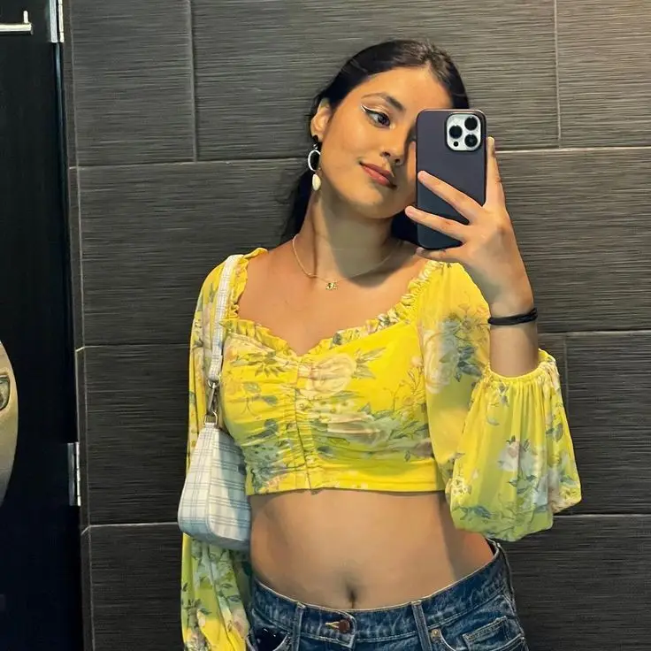 ladki-ki-photo-acchi-si ladki-ki-photo-acchi-si