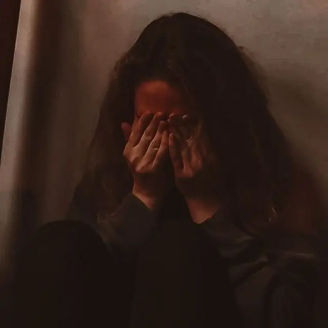 sad-dp-girl-black-download sad-dp-girl-black-download